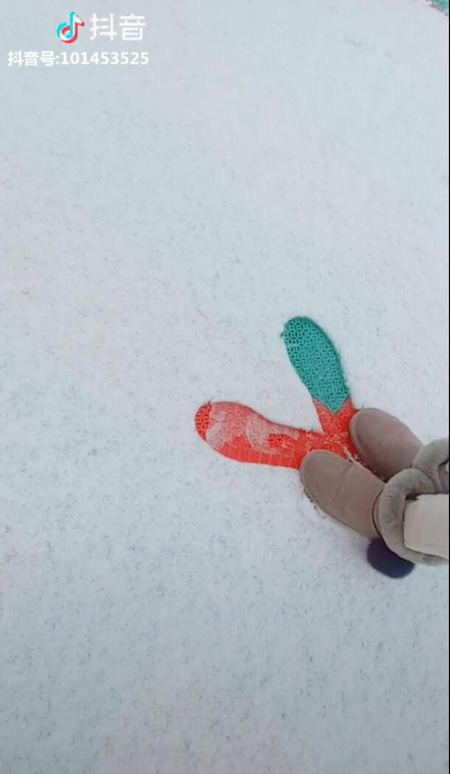 抖音雪地踩兔子步骤教程 下雪踩兔子图片